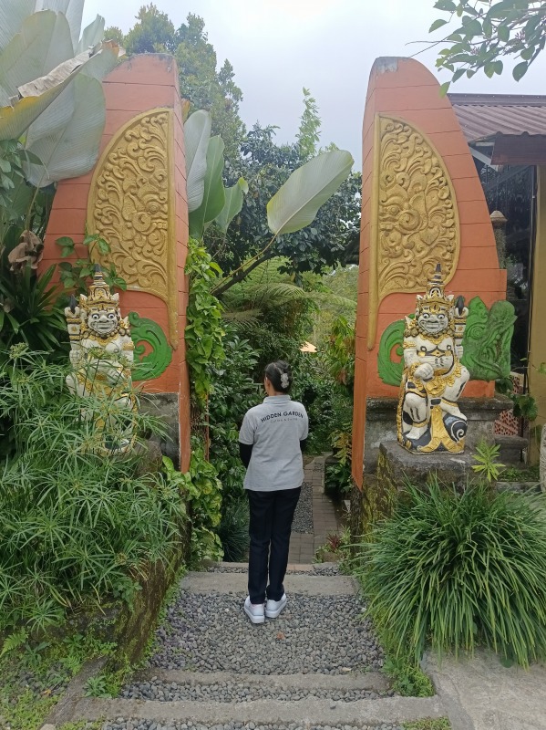 シークレットガーデン入り口